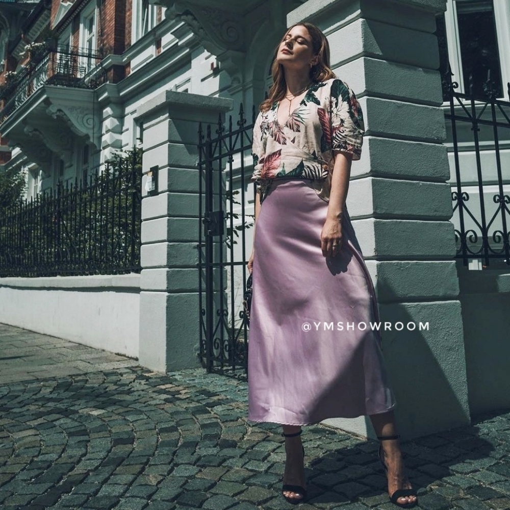 🔥1Left🔥ZARA Lilac Satin midi skirt - Picture 4 of 4